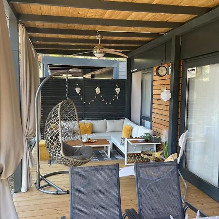 Mobile Home Peponi Del Mar, Camping Porton Biondi ロヴィニ エクステリア 写真